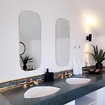 Grosse Penthouse Mit Meerblick, Sonnenterrasse & Luxusbad Von 