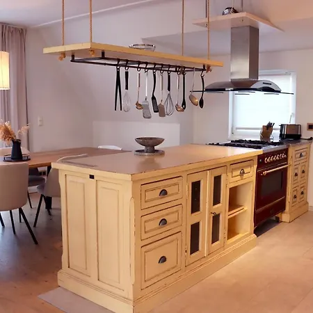 Apartamento Grosse Penthouse Mit Meerblick, Sonnenterrasse & Luxusbad Von 