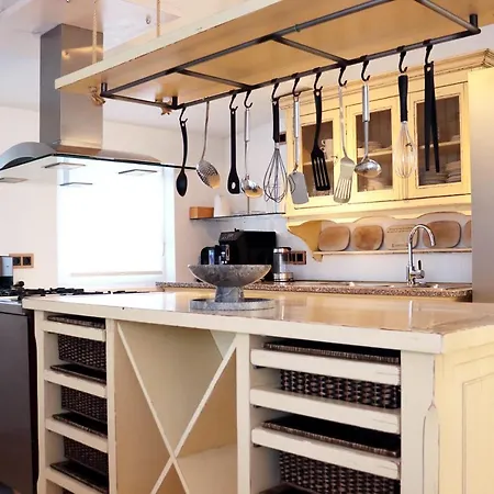 Grosse Penthouse Mit Meerblick, Sonnenterrasse & Luxusbad Von 