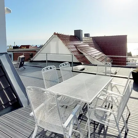 Apartment Grosse Penthouse Mit Meerblick, Sonnenterrasse & Luxusbad Von 