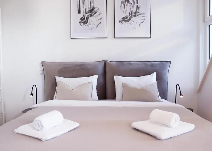 Appartement Grosse Penthouse Mit Meerblick, Sonnenterrasse & Luxusbad Von 