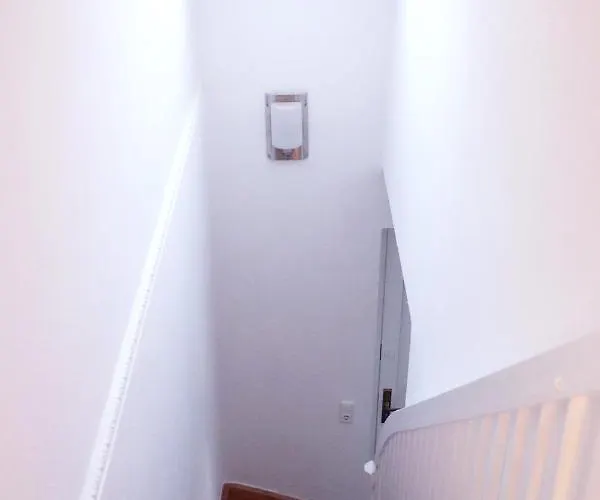 Grosse Penthouse Mit Meerblick, Sonnenterrasse & Luxusbad Von 