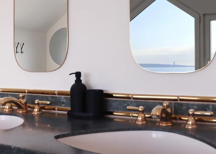 Appartement Grosse Penthouse Mit Meerblick, Sonnenterrasse & Luxusbad Von 