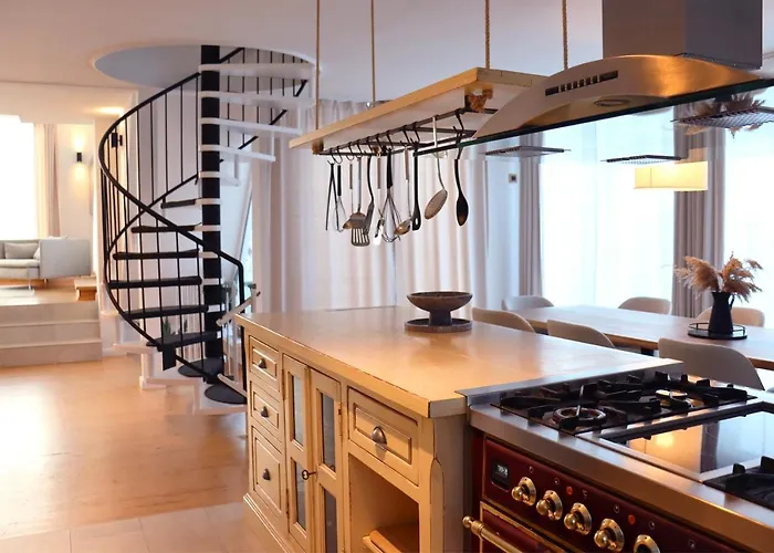 Appartement Grosse Penthouse Mit Meerblick, Sonnenterrasse & Luxusbad Von 